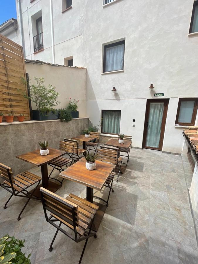 Ateneo Cuenca Suites Con Cocina En El Casco Historico Ngoại thất bức ảnh