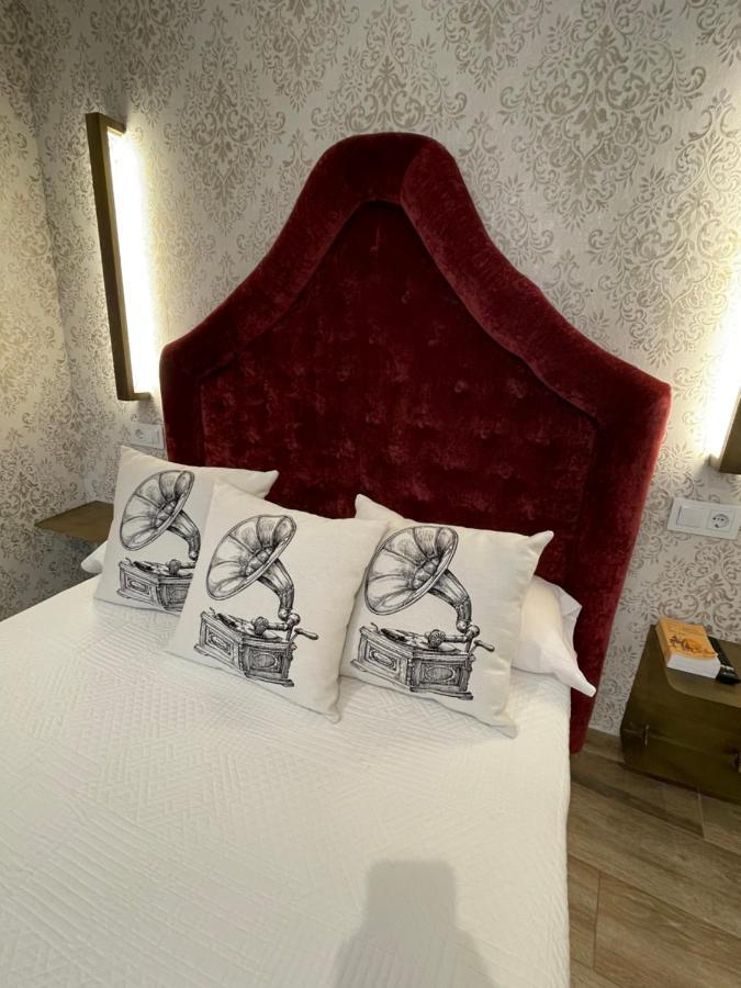 Ateneo Cuenca Suites Con Cocina En El Casco Historico Ngoại thất bức ảnh
