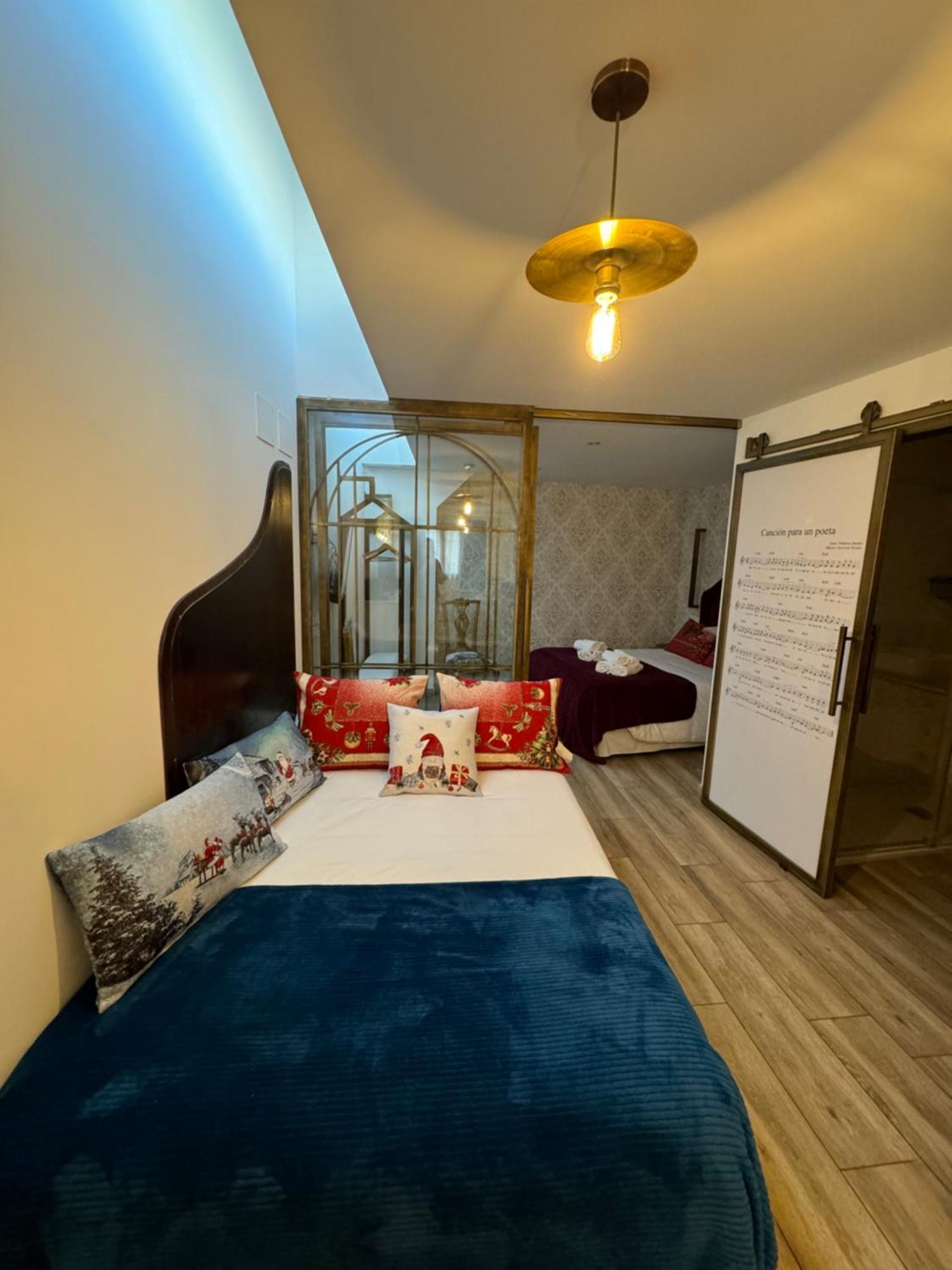 Ateneo Cuenca Suites Con Cocina En El Casco Historico Ngoại thất bức ảnh